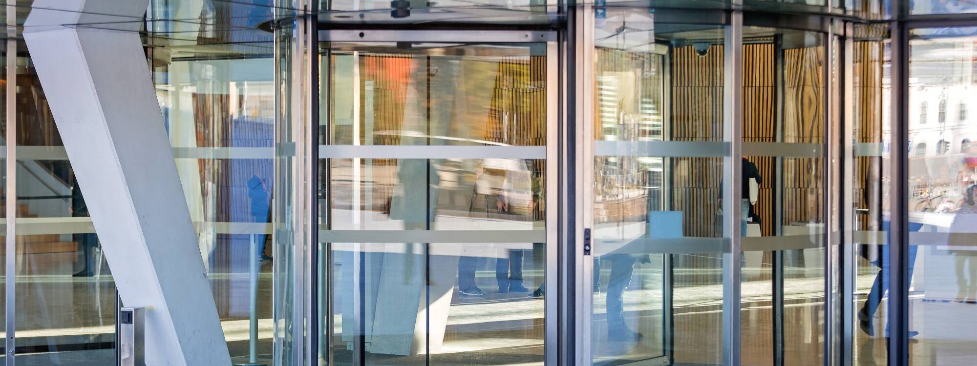 PORTES_AUTOMATIQUE 2000X750 | DAER Quelles sont les erreurs courantes lors de l’installation des portes automatiques et comment les éviter ? Wittelsheim